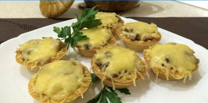 Tartlets z kurczakiem i serem