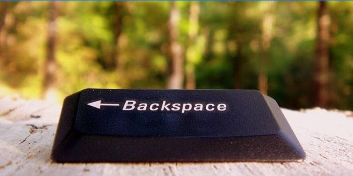 Klawisz Backspace