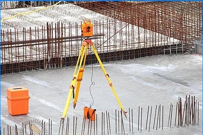 Applied Geodesy. Historia branży