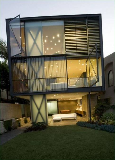 Hover-house-3-by-glen-irani-architekci