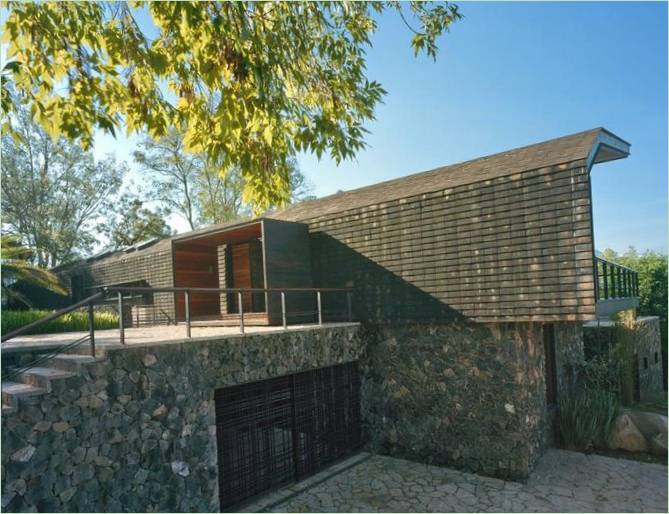 Casa en el Bosque nowoczesny projekt domu