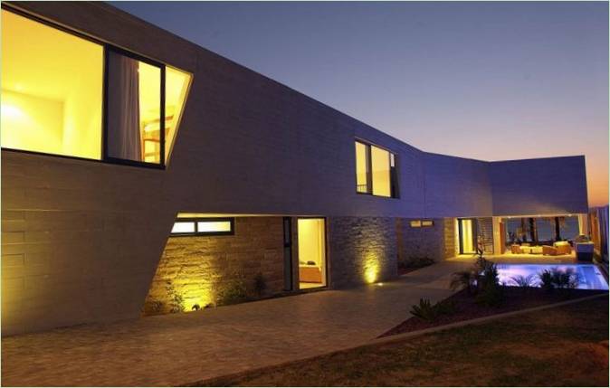 Casa Paracas by Rrmr Arquitectos